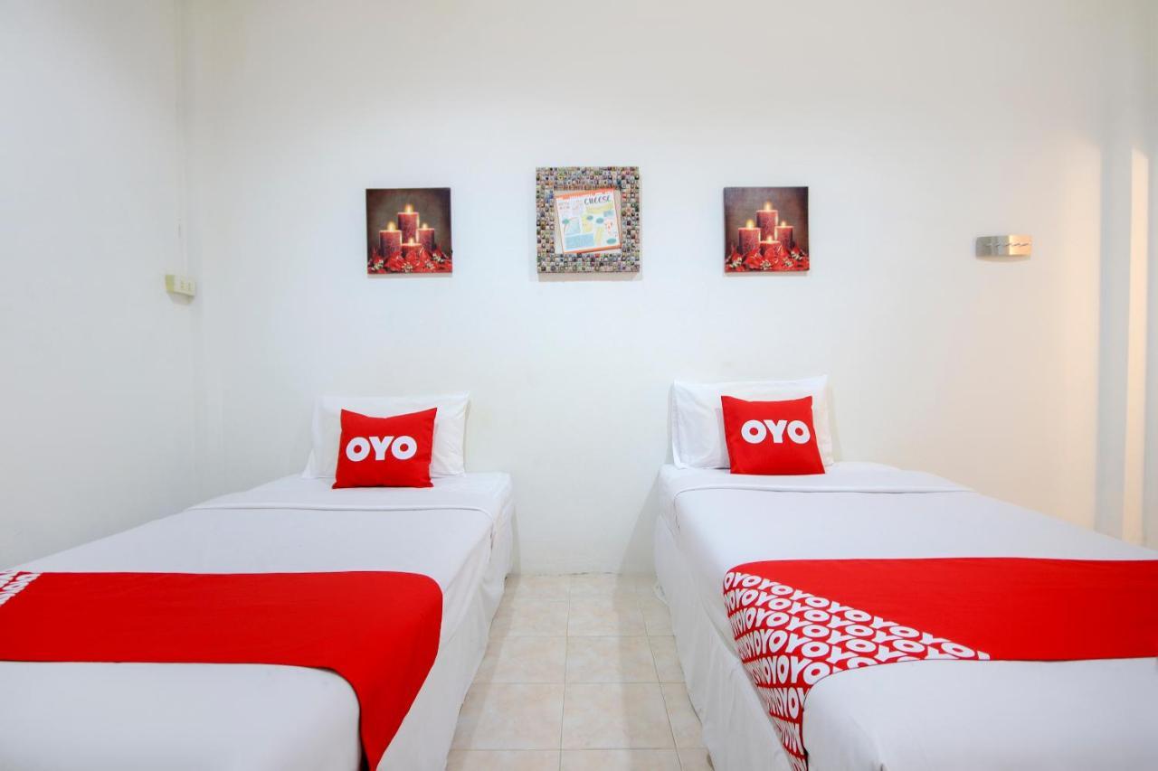 OYO 1054 Phuket Backpacker Hostel Eksteriør bilde