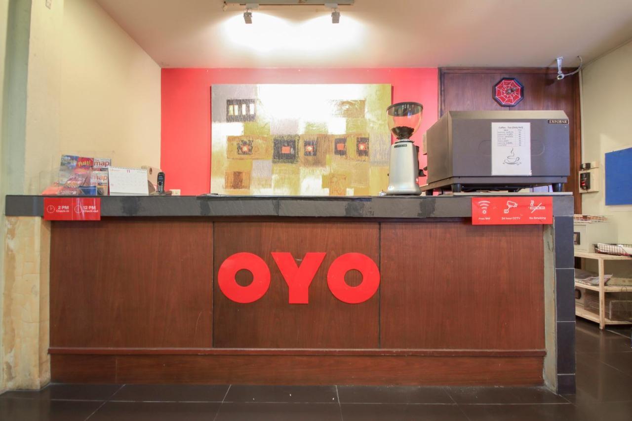 OYO 1054 Phuket Backpacker Hostel Eksteriør bilde